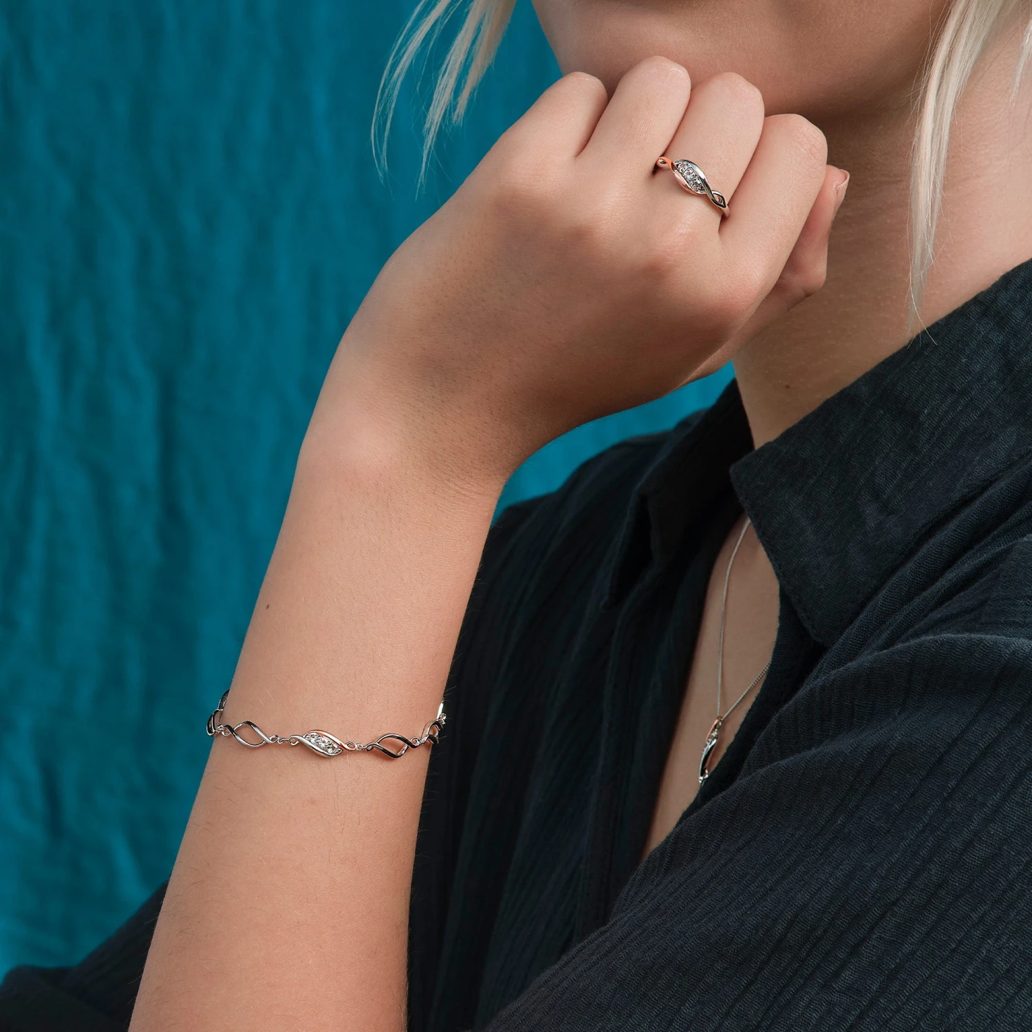 Past Present Future Silver Multi-Link Bracelet 4 Past Present Future Silver Multi-Link Bracelet - Image 2