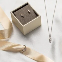 Past Present Future Silver Pendant 9 Past Present Future Silver Pendant -Clogau 3SPPFP 4