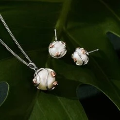 Tree Of Life® Pearl Silver Stud Earrings 7 Tree Of Life® Pearl Silver Stud Earrings -Clogau 3STOLCPE 5