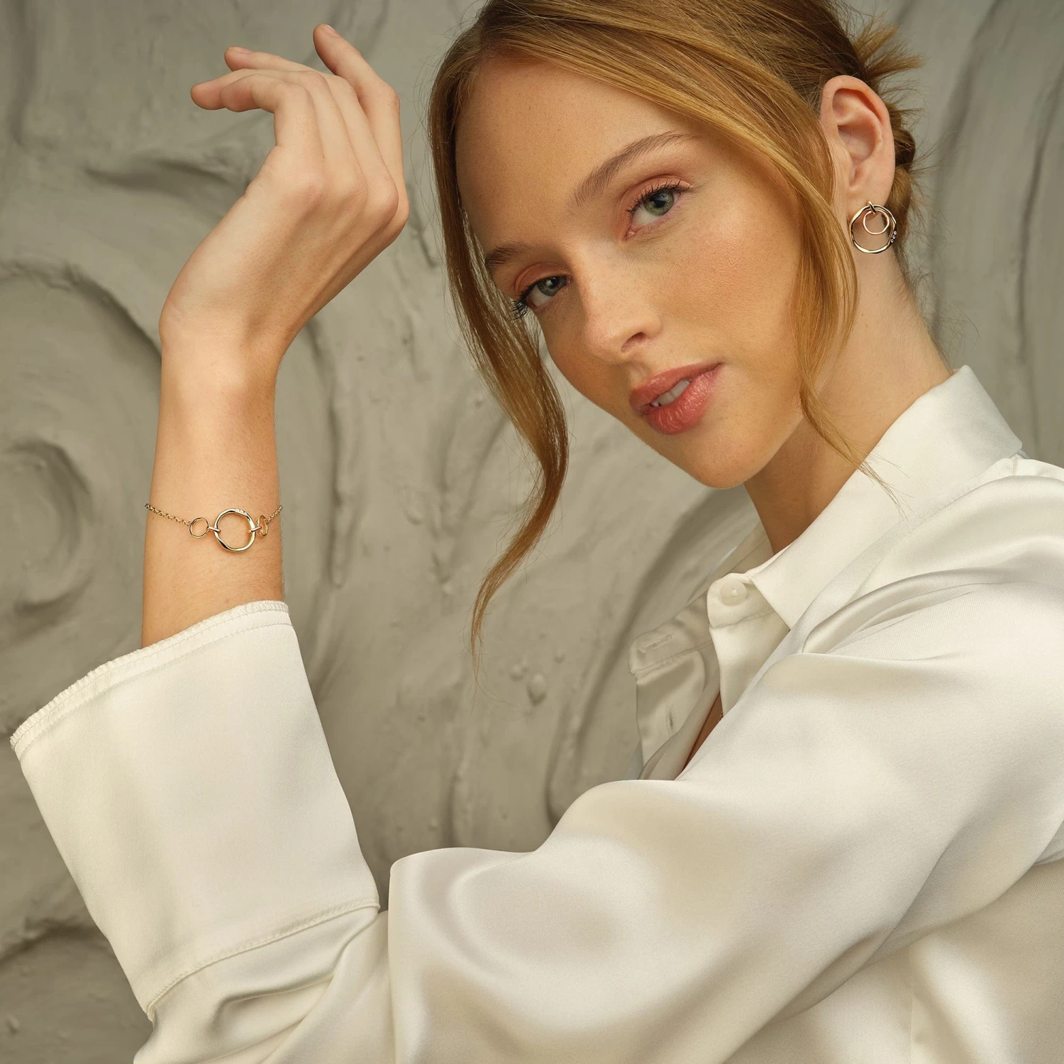 Ripples Gold And Diamond Bracelet 4 Ripples Gold And Diamond Bracelet - Image 2